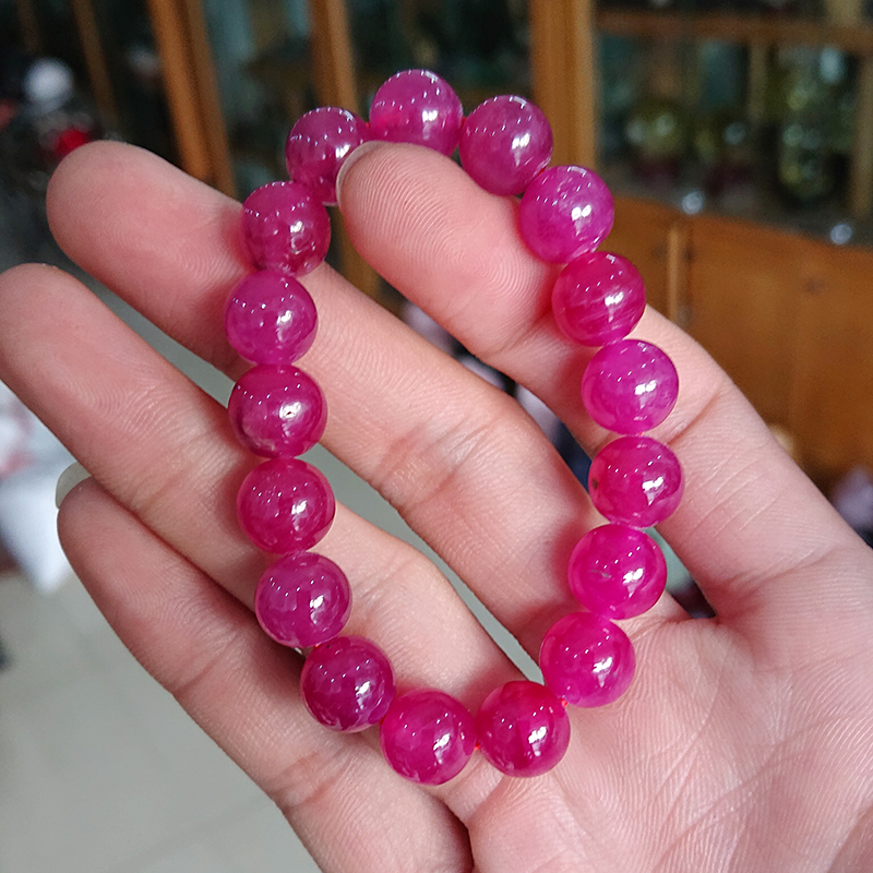 Vòng tay ruby 10mm