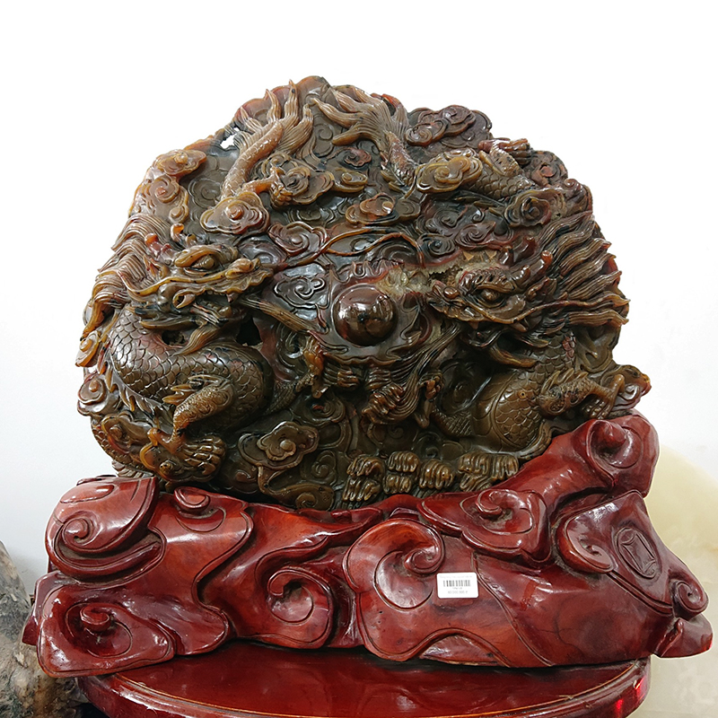 Lưỡng long trầu nguyệt