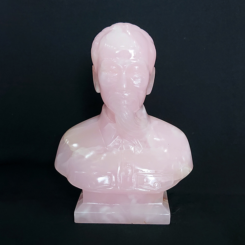 Tượng Bác Hồ ngọc onyx