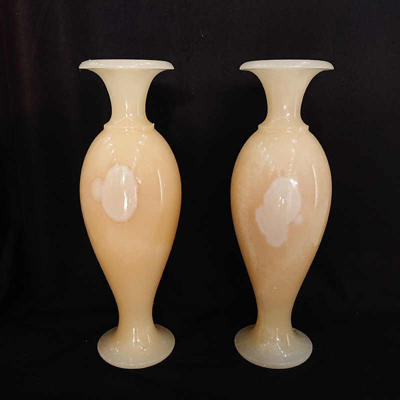 Đôi lục bình onyx vàng
