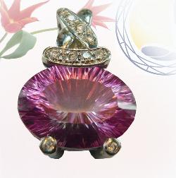 Mặt dây topaz