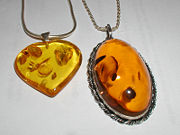Hổ phách (Amber)